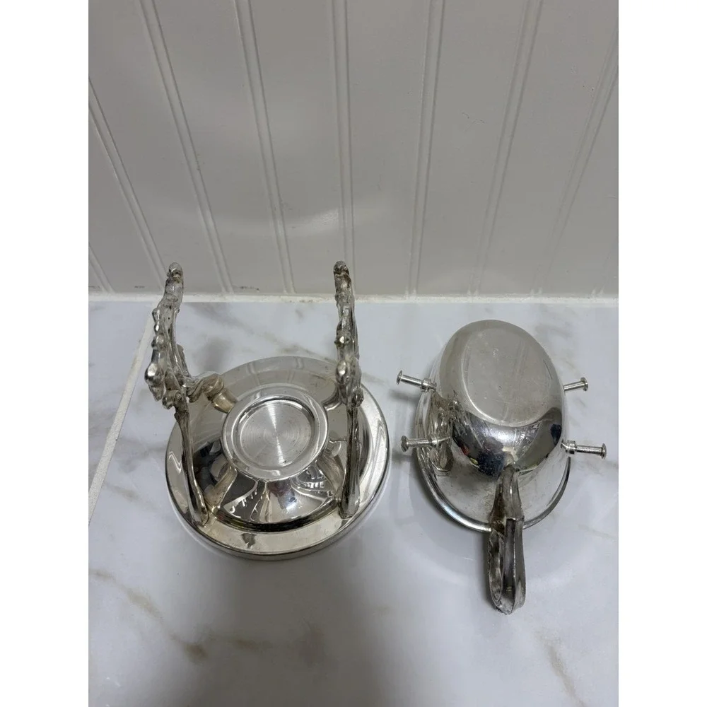 FB Rogers Silver Co. Silver Plate Gravy Boat on Heating Stand